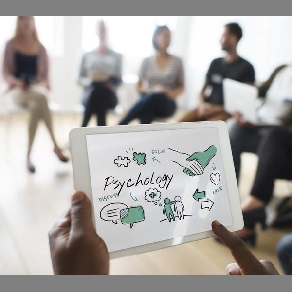 The Psychology Behind Click-Worthy Push Messages in 2025